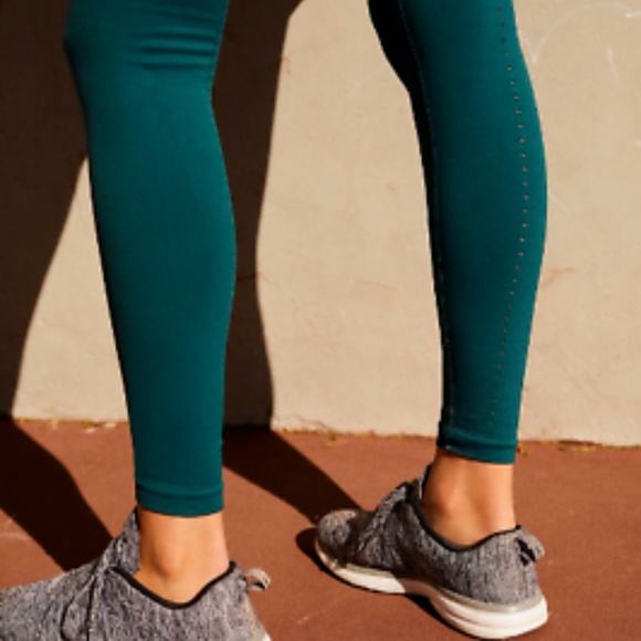 FP Movement Seamless Contour Legging - Picture 3 of 5